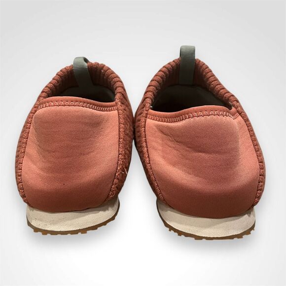 Teva ReEMBER Slip On Quilted Loafer Slipper Shoes Aragon Red Womens US 8 - Picture 4 of 7